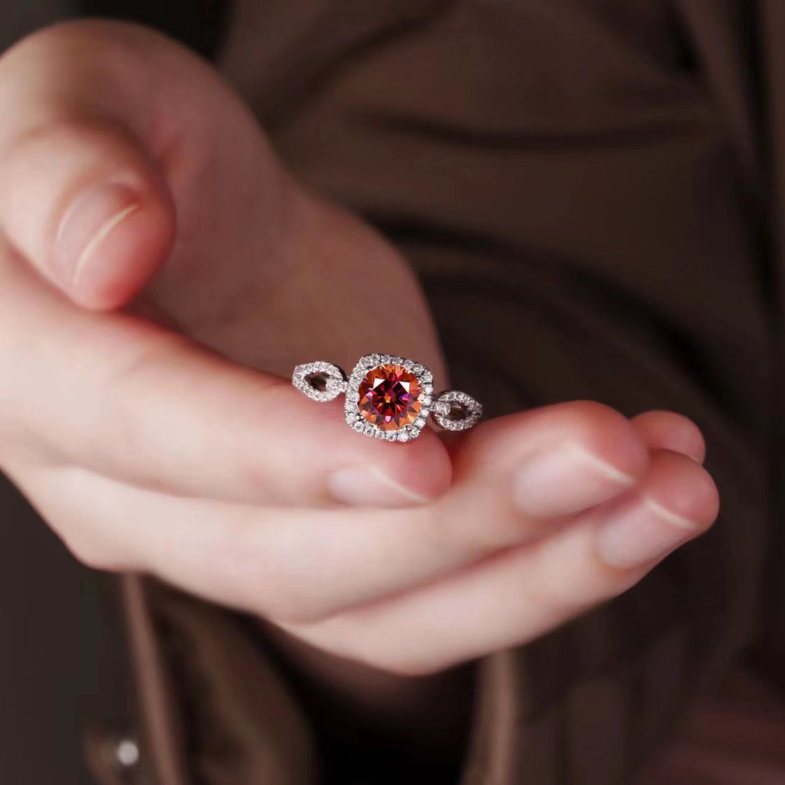 Blingrunway s925 Fiery Red Moissanite Ring