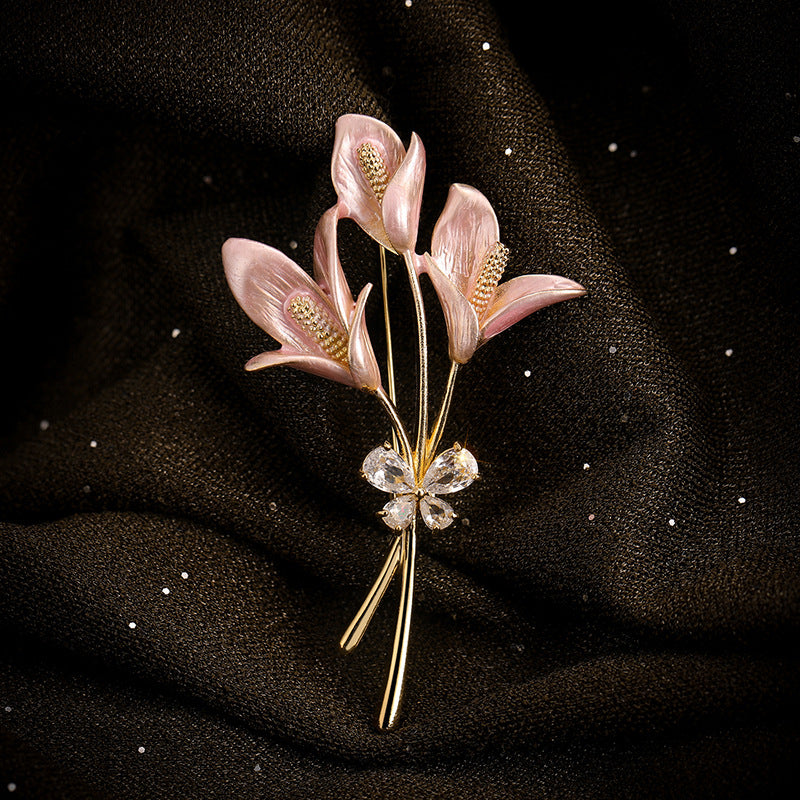 Blingrunway Enamel lily brooch