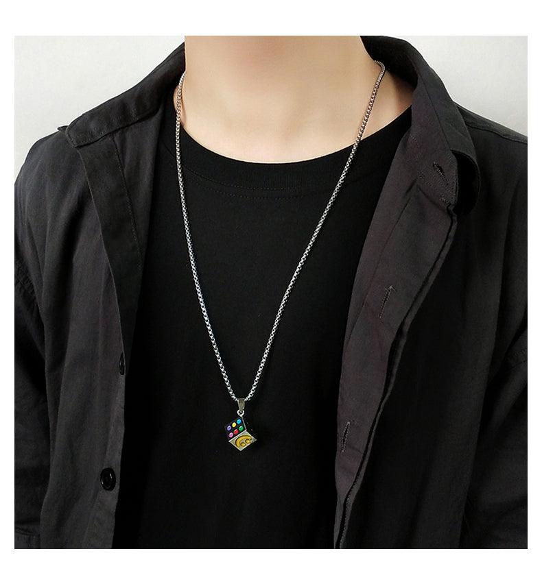 Lucky Smiley Dice Transshipment Pendant Necklace