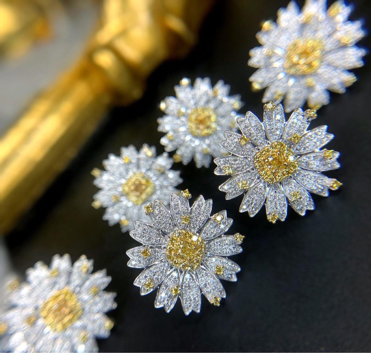 Luxury inlaid small daisy design S925 sterling silver earrings