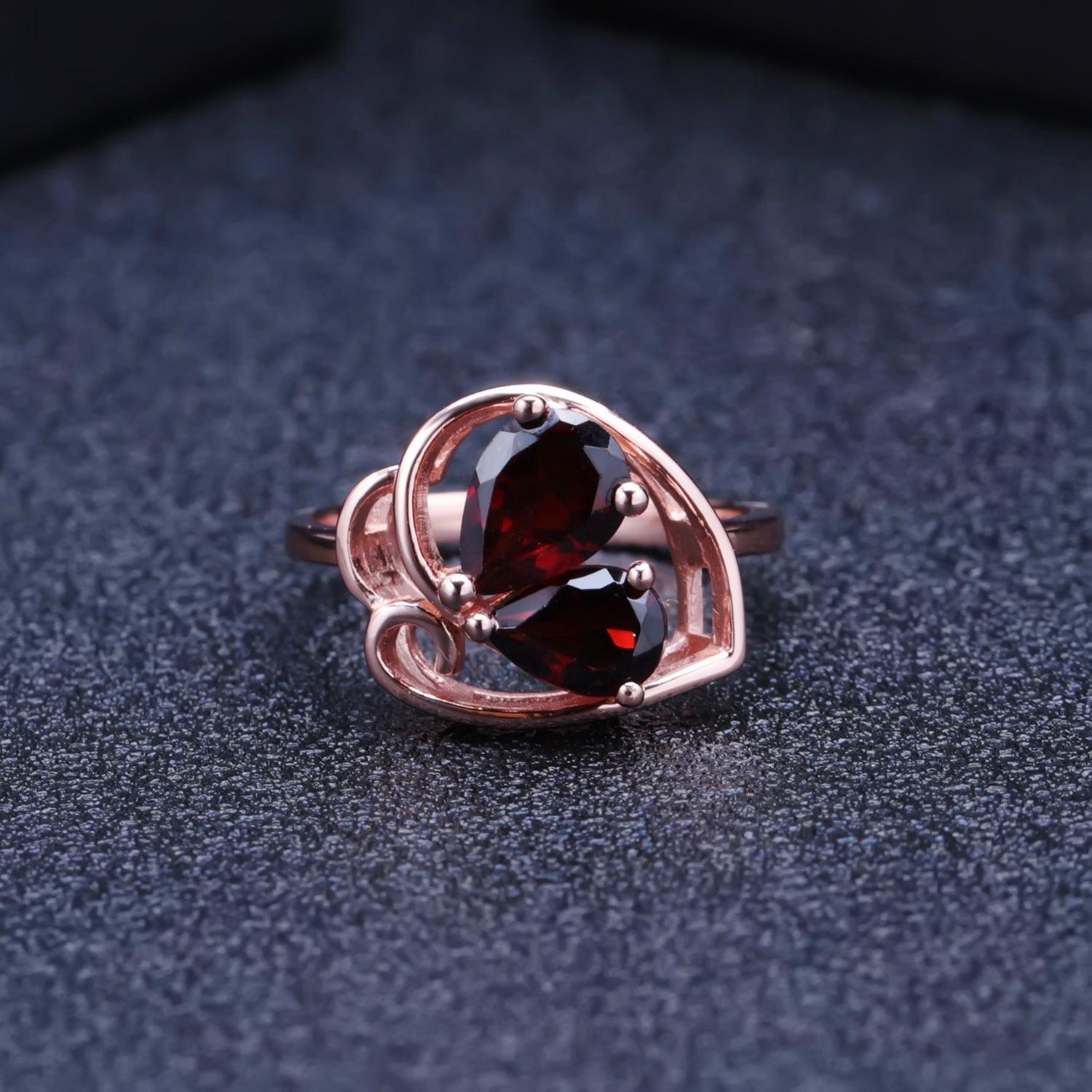 Fashion Heart Design Natural Red Garnets S925 Sterling Silver Ring-BlingRunway