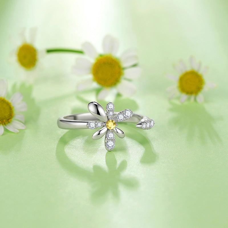 Small Daisy Design S925 Sterling Silver Couple Ring