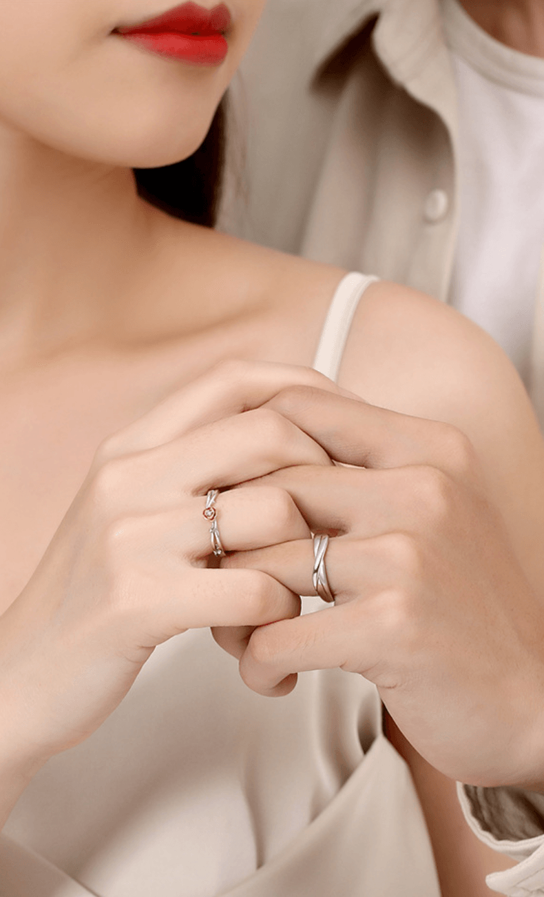 The Prince's Rose Mobius Design S925 Silver Couple Ring