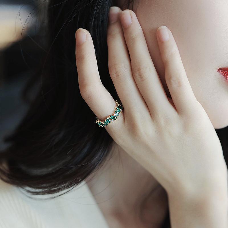 Bling Runway Emerald Ring Female Minority Design Japanese women's index