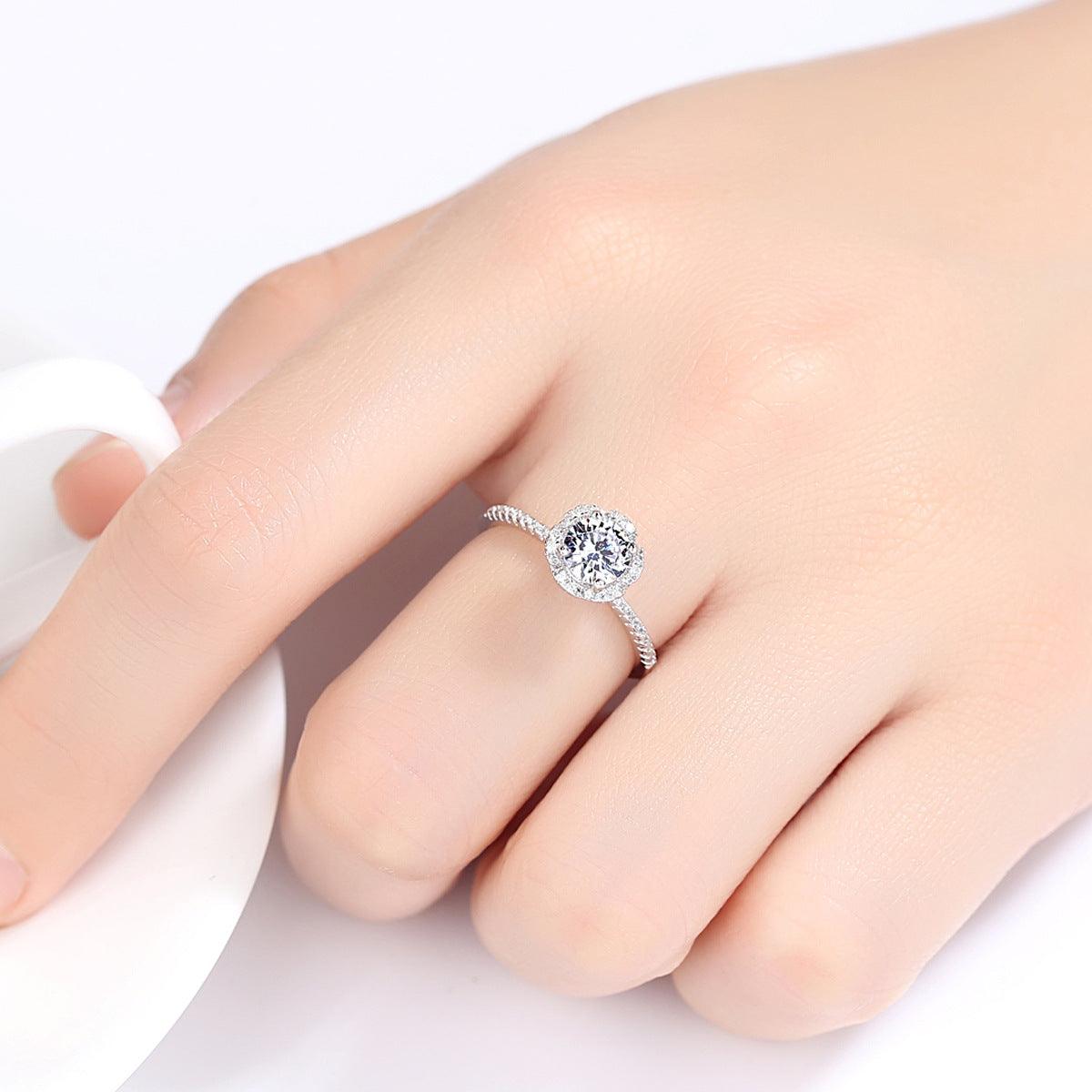 Luxurious Classic Flower Handmade Silver Ring-BlingRunway